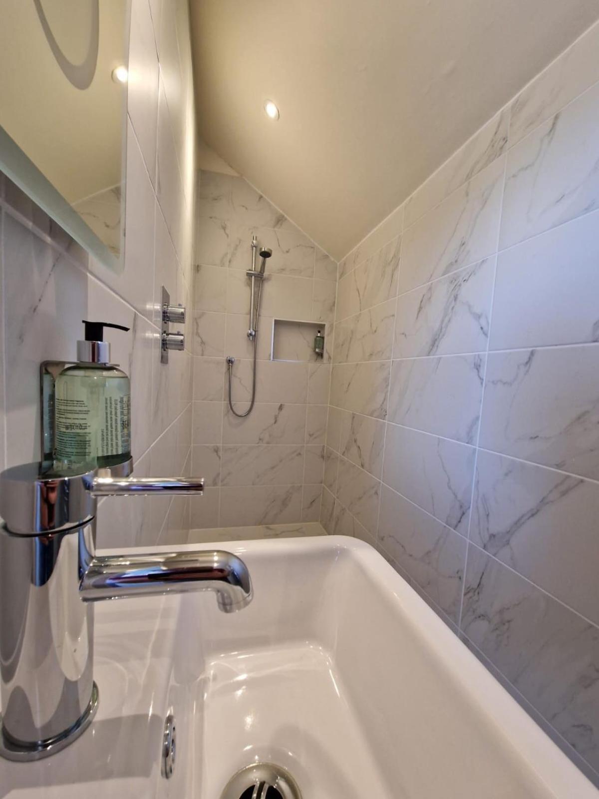 Beinn Mhor Lodge, 63 Culduthel Road インヴァネス エクステリア 写真