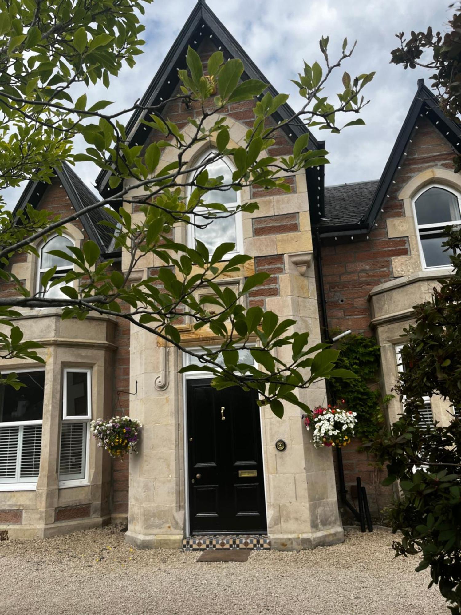 Beinn Mhor Lodge, 63 Culduthel Road インヴァネス エクステリア 写真